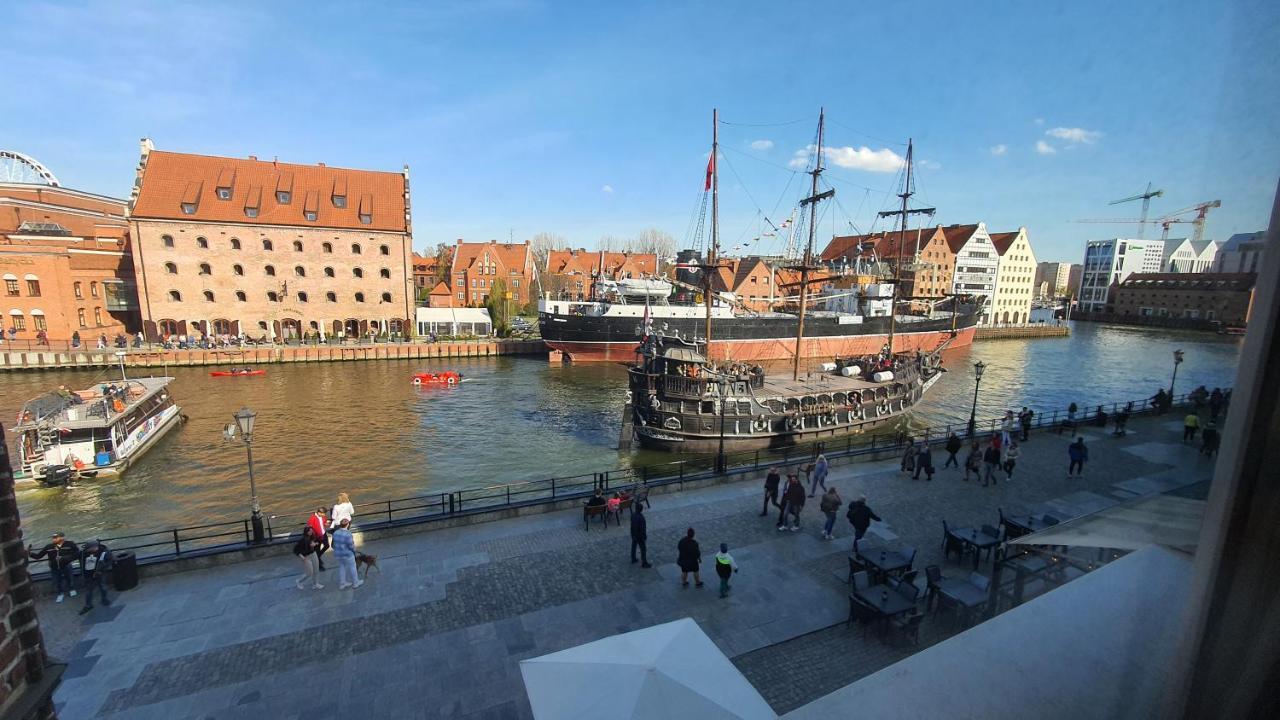 Downtown Apartments Magical River View Gdansk Exterior photo