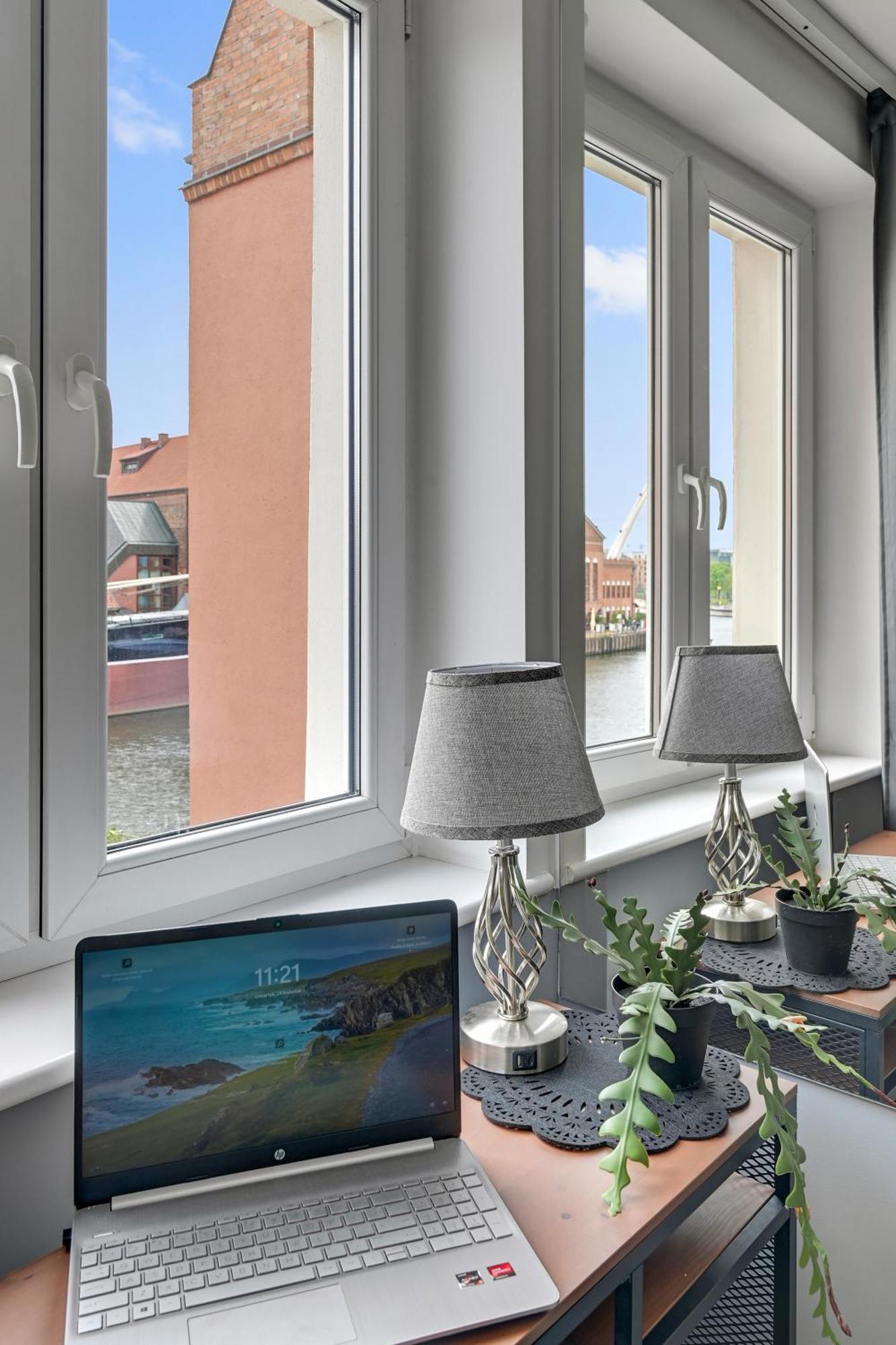 Magical River View By Downtown Apartments Gdansk Room photo